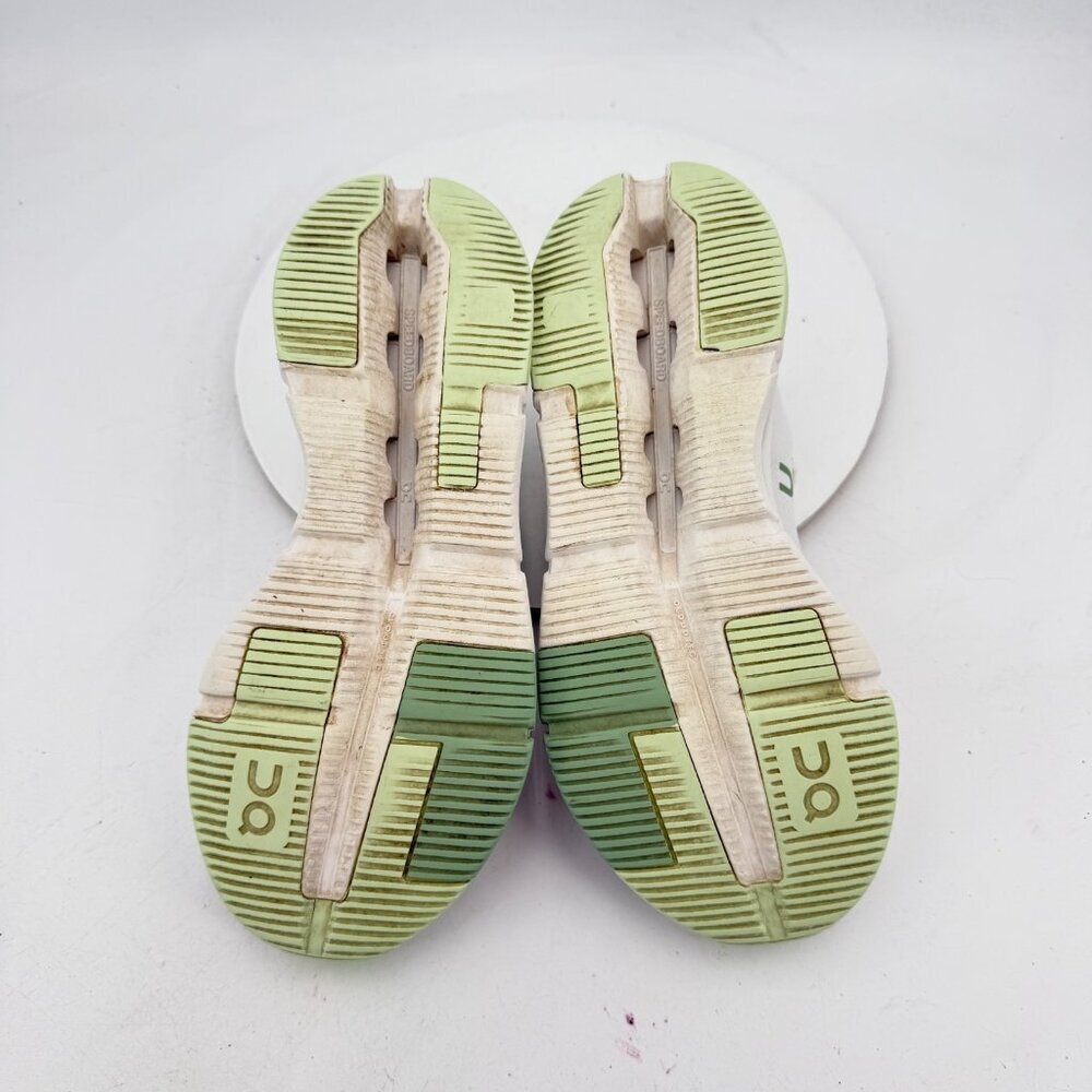 On Cloudnova 2 Swiss Engineering Men Size 8.5 3ME30211186 White Running Shoes - Picture 8 of 11